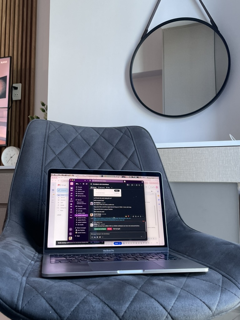 Laptop set up on the lounge chair at 38 Park Avenue